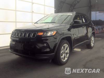 2025 Jeep Compass Latitude - zdjęcie 1 z 35 - miniatura