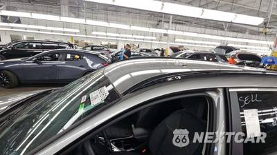 2025 Kia Niro LX - zdjęcie 17 z 26 - miniatura