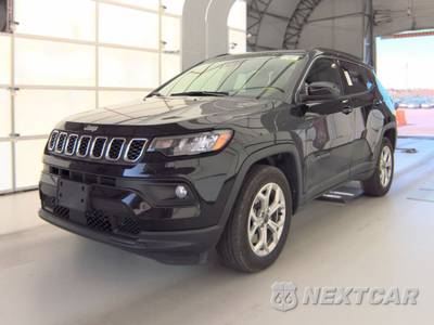 2025 Jeep Compass Latitude - zdjęcie 1 z 36 - miniatura