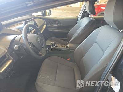 2026 Toyota Prius LE - zdjęcie 7 z 32 - miniatura