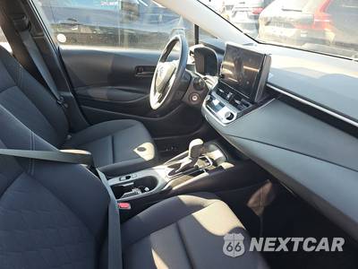 2026 Toyota Corolla LE Sedan - zdjęcie 8 z 26 - miniatura