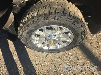 2024 Chevrolet Silverado 2500HD LTZ Crew Cab Medium Bed 1LZ - zdjęcie 10 z 21 - miniatura