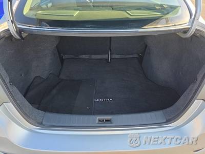 2016 Nissan Sentra SR - zdjęcie 19 z 21 - miniatura