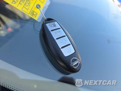 2016 Nissan Sentra SR - zdjęcie 21 z 21 - miniatura