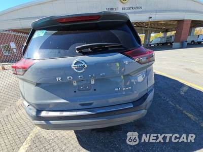 2021 Nissan Rogue SL - zdjęcie 5 z 25 - miniatura