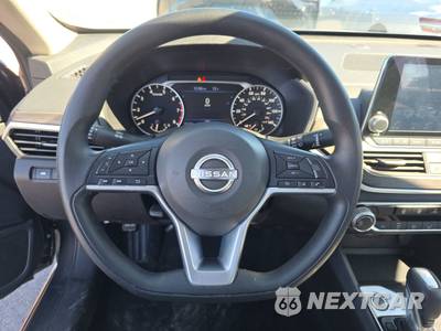 2025 Nissan Altima SV - zdjęcie 10 z 27 - miniatura