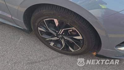 2025 Hyundai Sonata SEL - zdjęcie 20 z 29 - miniatura