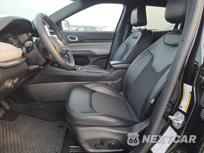 2025 Jeep Compass Latitude - zdjęcie 7 z 25 - miniatura