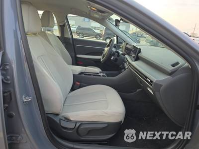 2025 Hyundai Sonata SEL - zdjęcie 8 z 29 - miniatura