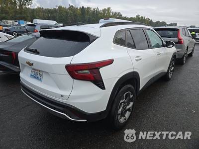 2025 Chevrolet Trax LT - zdjęcie 4 z 32 - miniatura