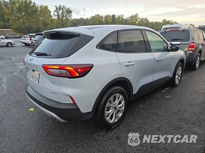 2025 Ford Escape Active - zdjęcie 4 z 27 - miniatura