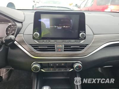 2025 Nissan Altima SV - zdjęcie 11 z 30 - miniatura