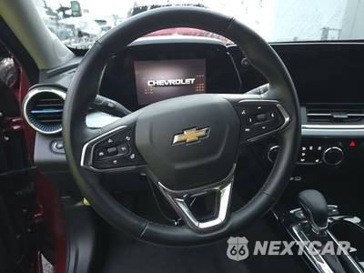 2025 Chevrolet Trax LT - zdjęcie 10 z 32 - miniatura