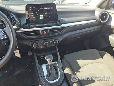 2024 Kia Forte LXS - zdjęcie 11 z 26 - miniatura