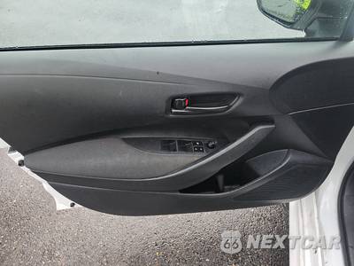 2025 Toyota Corolla LE Sedan - zdjęcie 9 z 29 - miniatura