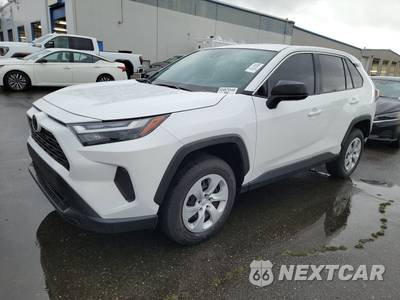 2025 Toyota RAV4 LE - zdjęcie 1 z 28 - miniatura