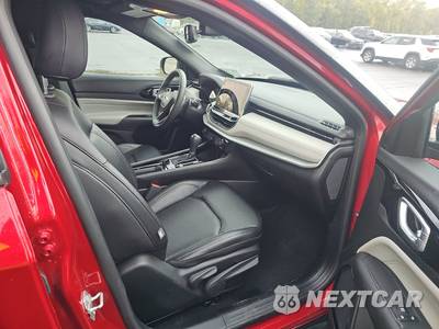 2025 Jeep Compass Limited - zdjęcie 8 z 30 - miniatura