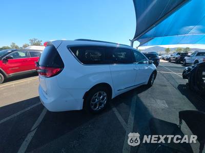 2021 Chrysler Pacifica Limited 121.6" WB - zdjęcie 4 z 51 - miniatura