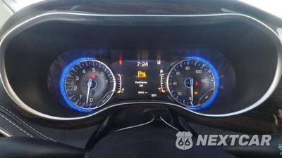 2021 Chrysler Pacifica Limited 121.6" WB - zdjęcie 22 z 51 - miniatura