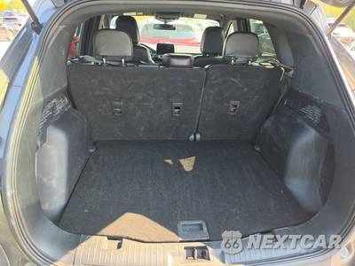 2025 Ford Escape ST-Line - zdjęcie 16 z 26 - miniatura