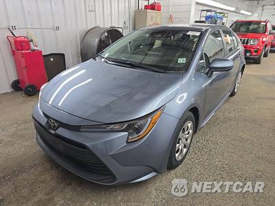 2026 Toyota Corolla LE Sedan - zdjęcie 1 z 23 - miniatura