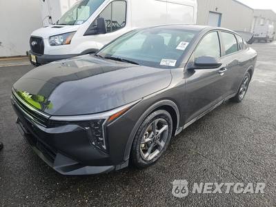 2025 Kia K4 LXS - zdjęcie 1 z 33 - miniatura