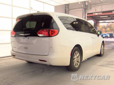 2024 Chrysler Voyager LX 121.6" WB - zdjęcie 4 z 28 - miniatura