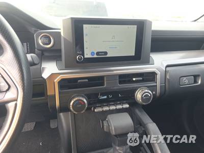 2025 Toyota 4Runner SR5 - zdjęcie 11 z 24 - miniatura