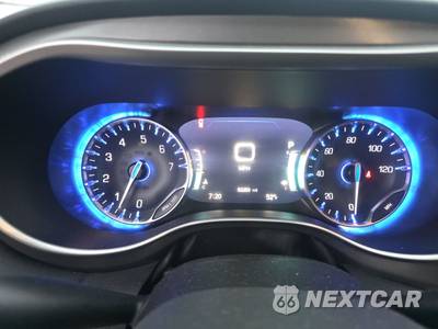 2023 Chrysler Pacifica Touring L 121.6" WB - zdjęcie 12 z 24 - miniatura