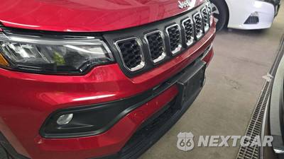 2025 Jeep Compass Latitude - zdjęcie 22 z 27 - miniatura