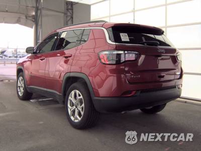 2025 Jeep Compass Latitude - zdjęcie 6 z 27 - miniatura