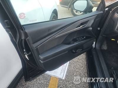 2026 Toyota Camry SE - zdjęcie 9 z 30 - miniatura
