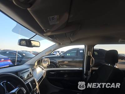 2017 Dodge Grand Caravan SE 121.2" WB - zdjęcie 18 z 25 - miniatura