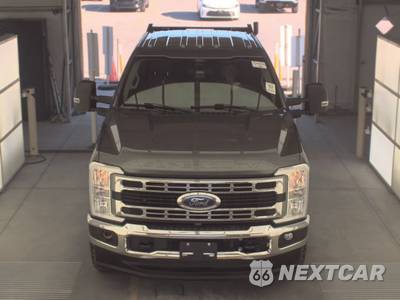 2024 Ford Super Duty F-250 XLT Crew Cab Long Bed - zdjęcie 2 z 32 - miniatura