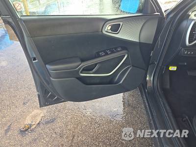 2025 Kia Soul LX - zdjęcie 9 z 32 - miniatura