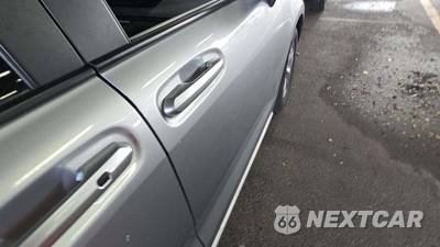 2025 Toyota Sienna LE 8-Passenger 120.5" WB - zdjęcie 20 z 33 - miniatura
