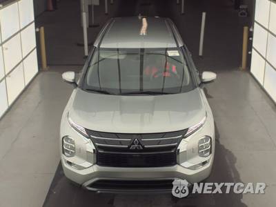 2025 Mitsubishi Outlander SE - zdjęcie 2 z 34 - miniatura