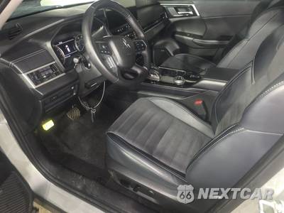 2025 Mitsubishi Outlander SE - zdjęcie 7 z 34 - miniatura