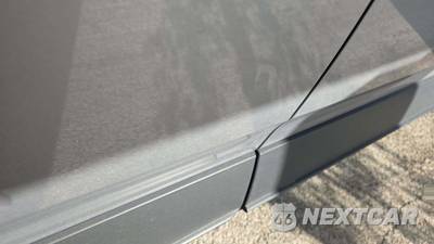 2025 Hyundai Venue SEL - zdjęcie 32 z 33 - miniatura