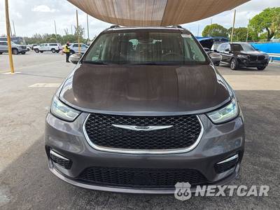 2023 Chrysler Pacifica Limited 121.6" WB - zdjęcie 2 z 28 - miniatura
