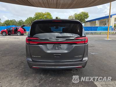 2023 Chrysler Pacifica Limited 121.6" WB - zdjęcie 5 z 28 - miniatura