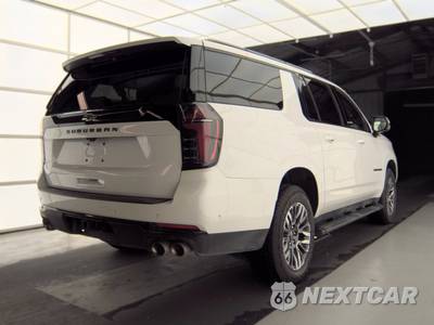 2025 Chevrolet Suburban Z71 2Z7 - zdjęcie 4 z 26 - miniatura