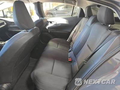 2026 Toyota Prius LE - zdjęcie 13 z 29 - miniatura