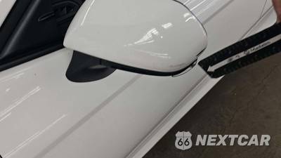 2025 Toyota Camry LE - zdjęcie 25 z 33 - miniatura
