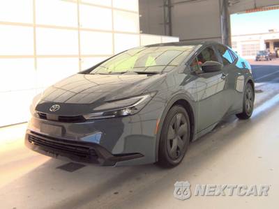 2026 Toyota Prius LE - zdjęcie 1 z 29 - miniatura