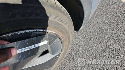 2023 Toyota Prius LE - zdjęcie 39 z 45 - miniatura