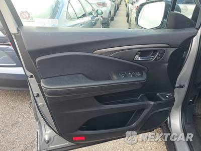 2025 Honda Ridgeline RTL Crew Cab Medium Bed - zdjęcie 9 z 32 - miniatura