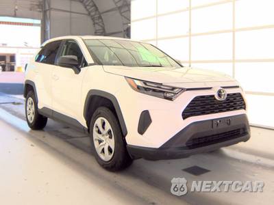 2025 Toyota RAV4 LE - zdjęcie 3 z 26 - miniatura