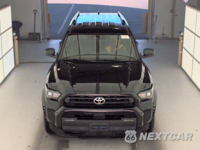 2025 Toyota 4Runner SR5 - zdjęcie 2 z 28 - miniatura