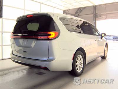 2024 Chrysler Pacifica Touring L 121.6" WB - zdjęcie 4 z 31 - miniatura